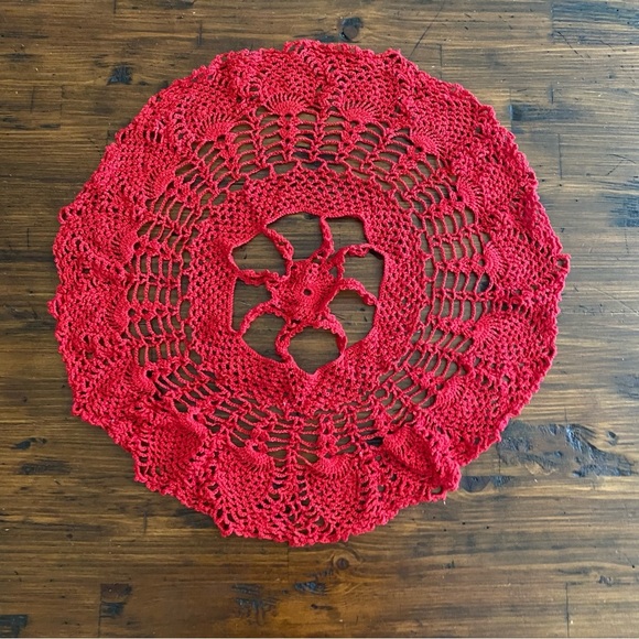 Collectible Beautiful Handmade Crocheted Doily Red Cottagecore Christmas 18" - Picture 3 of 5